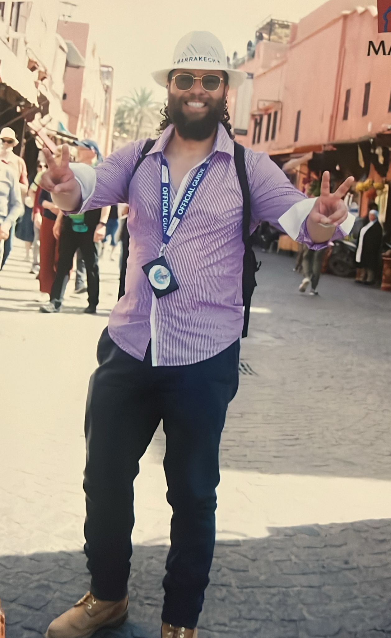 Chris, guía oficial certificado en Europa